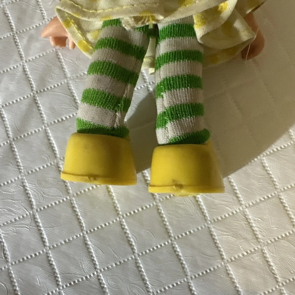 Strawberry Shortcake VINTAGE 1980's LEMON MERINGUE Doll‎ Outfit - Missing Hat